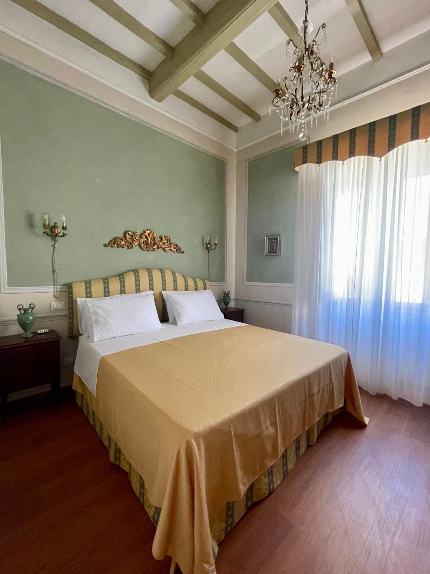 Bed and Breakfast Residenza Dei Ricci à Chiusi Extérieur photo